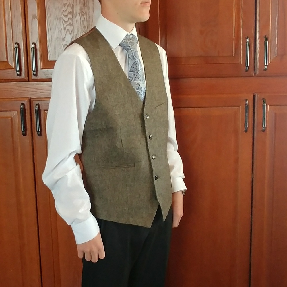 Mens Brown Vest